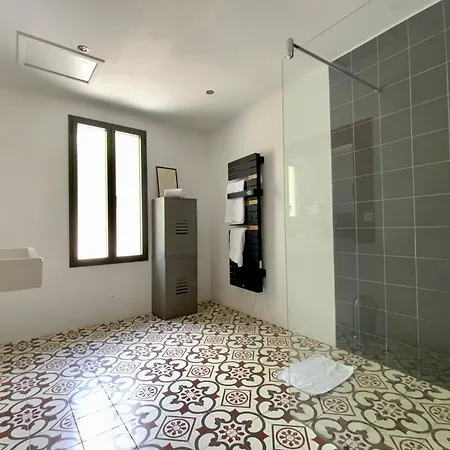 La Maison De La Place - Charming House With Swimming Pool & Exposed Stone Semesterbostad Mudaison