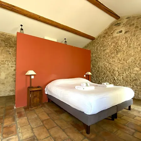 Ferienhaus La Maison De La Place - Charming House With Swimming Pool & Exposed Stone *