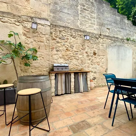 La Maison De La Place - Charming House With Swimming Pool & Exposed Stone Semesterbostad