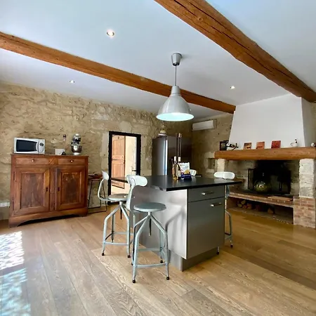 La Maison De La Place - Charming House With Swimming Pool & Exposed Stone Ferienhaus
