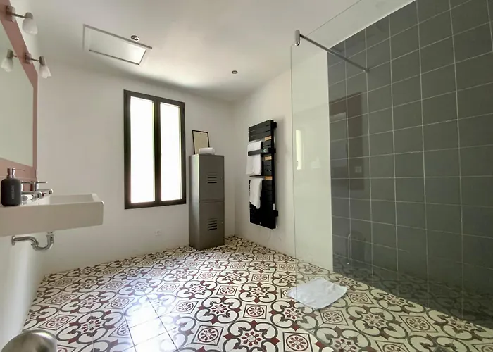 La Maison De La Place - Charming House With Swimming Pool & Exposed Stone Hébergement de vacances Mudaison