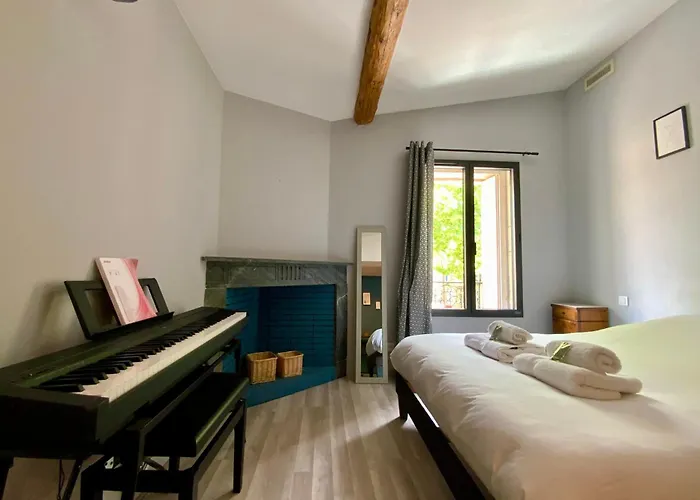 La Maison De La Place - Charming House With Swimming Pool & Exposed Stone Mudaison