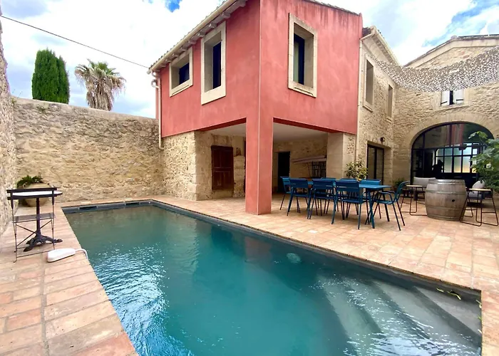 La Maison De La Place - Charming House With Swimming Pool & Exposed Stone Hébergement de vacances