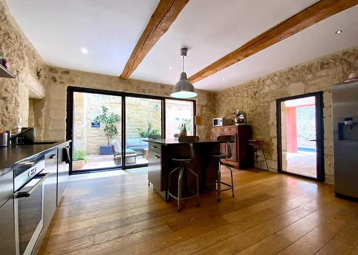 La Maison De La Place - Charming House With Swimming Pool & Exposed Stone Mudaison